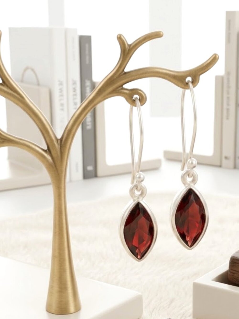 Sterling silver garnet dangle drop earrings